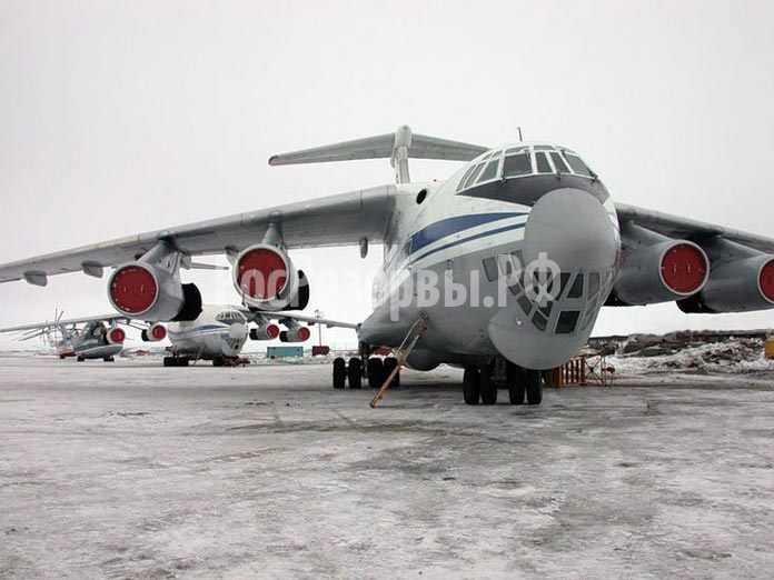 samolet-il-76-kupit-696x522-1